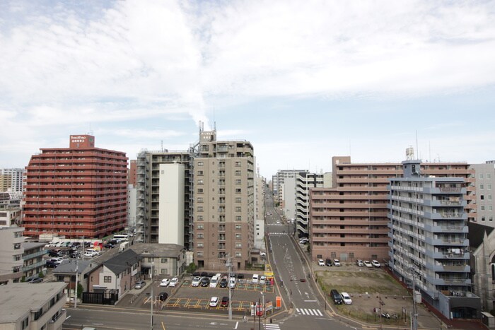 物件内観写真17　(室内からの展望)