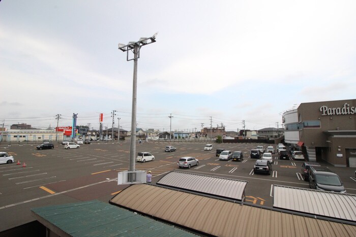 物件内観写真18　(室内からの展望)