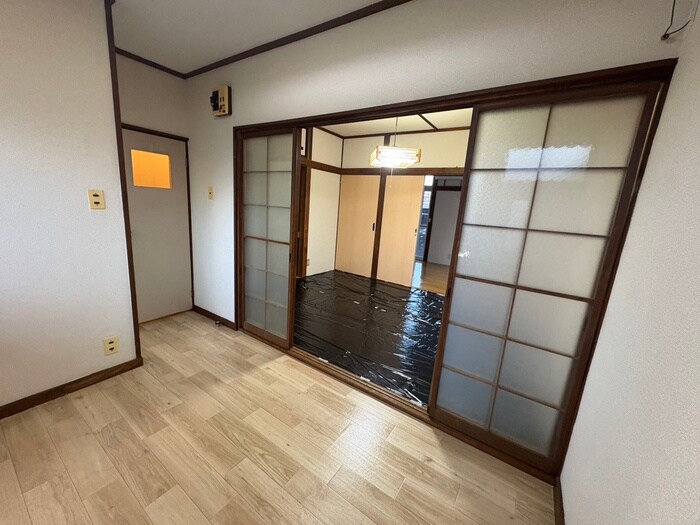 物件内観写真19　(廊下)