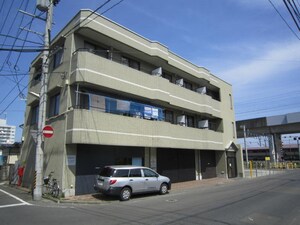 レストかたよせ外観写真