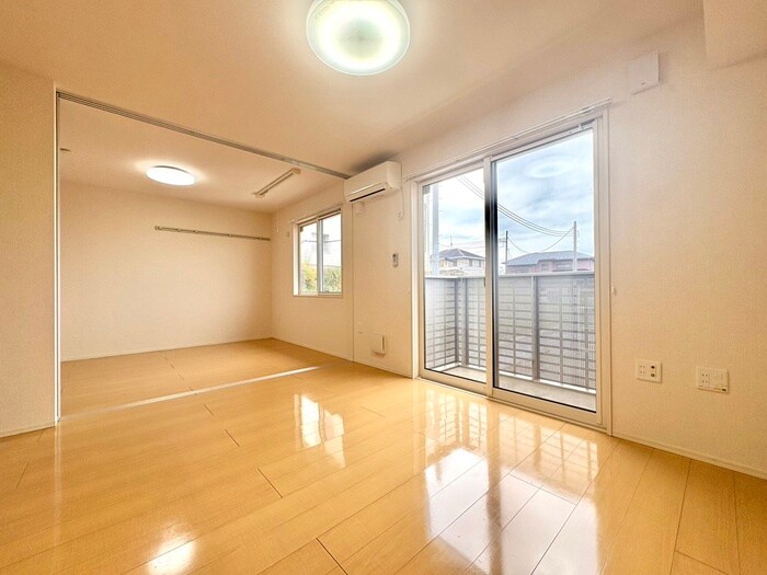 物件内観写真5　(居室)