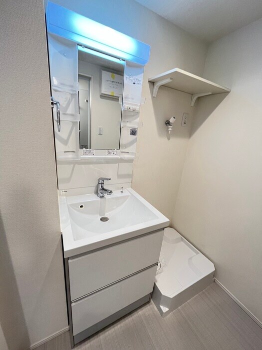 物件内観写真4　(洗面)