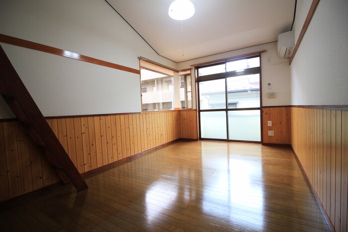 物件内観写真7　(居室)