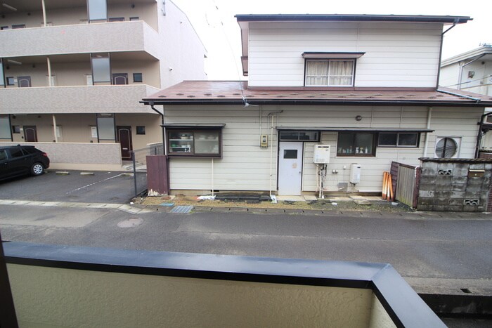 物件内観写真17　(室内からの展望)