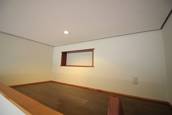 物件内観写真18　(ロフト)