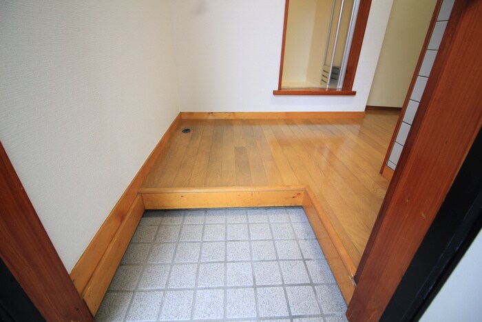 物件内観写真21　(廊下)