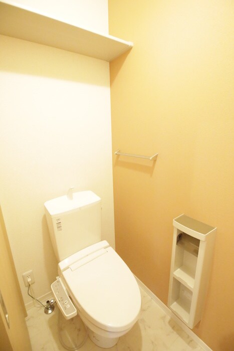 物件内観写真15　(トイレ)