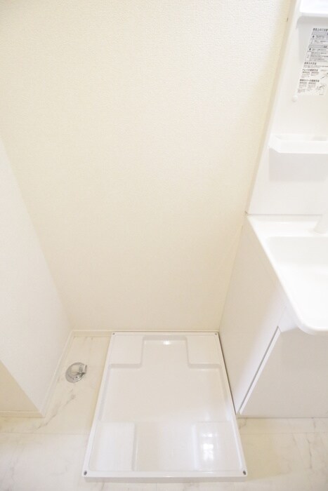 物件内観写真20　(洗濯機置場)