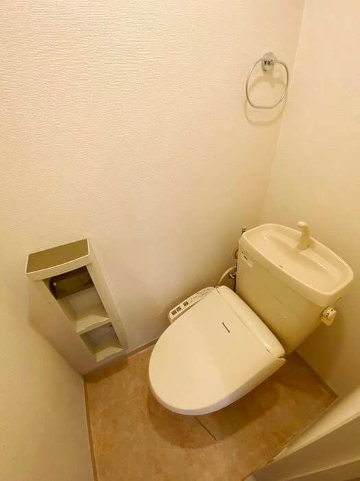 物件内観写真13　(トイレ)