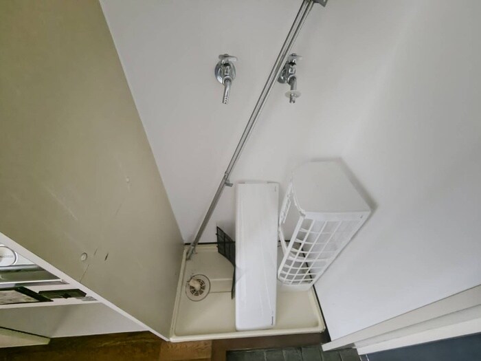 物件内観写真14　(洗濯機置場)