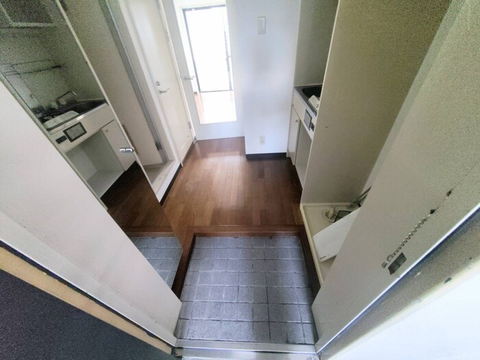 物件内観写真20　(玄関)