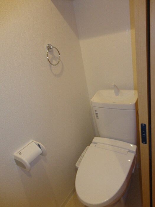 物件内観写真11　(トイレ)