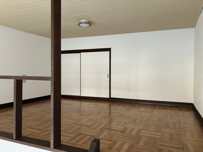 物件内観写真11　(ロフト)