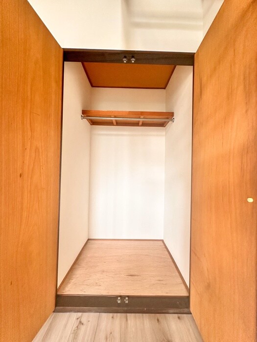 物件内観写真11　(収納)