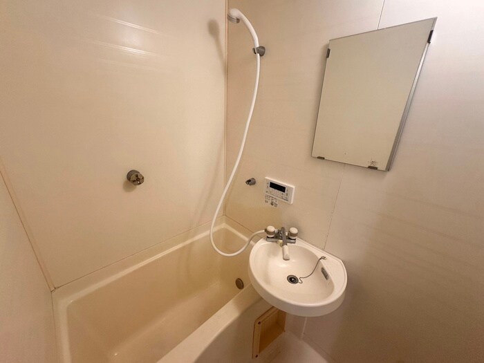 物件内観写真13　(バス／シャワールーム等)