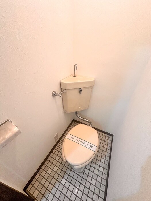 物件内観写真15　(トイレ)