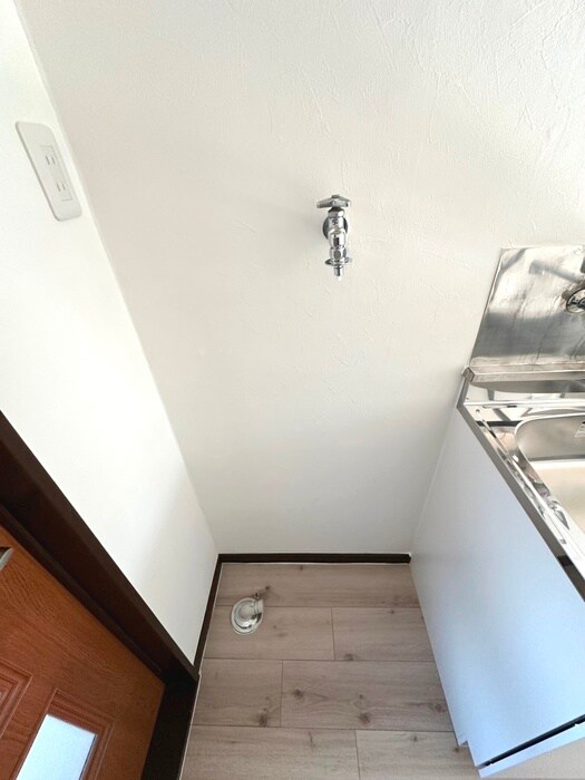 物件内観写真17　(洗濯機置場)