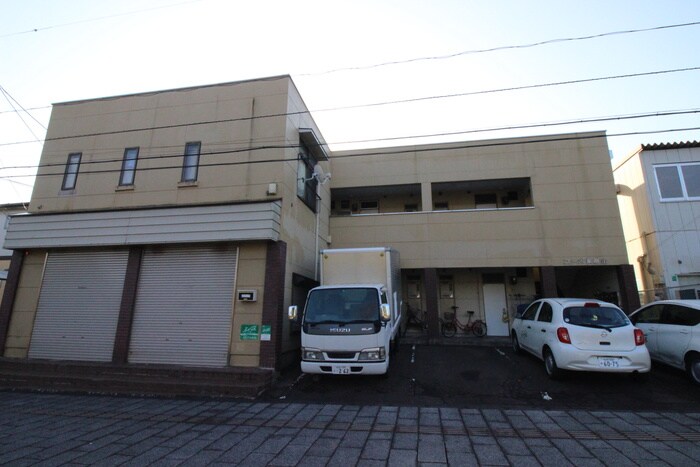 物件外観写真3　(外観写真)