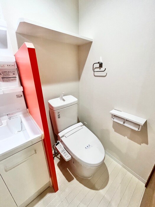 物件内観写真14　(トイレ)