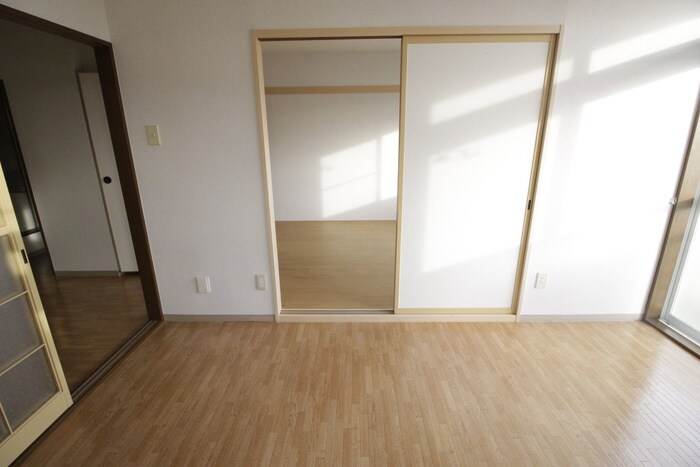 物件内観写真19　(居室)