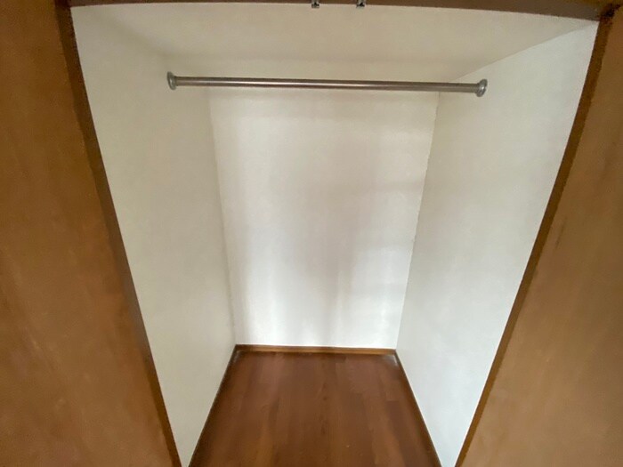 物件内観写真15　(収納)