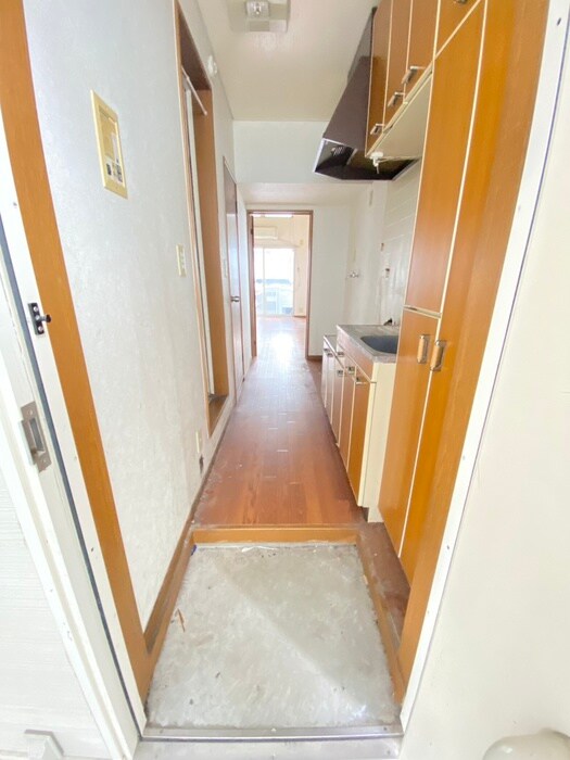 物件内観写真19　(玄関)