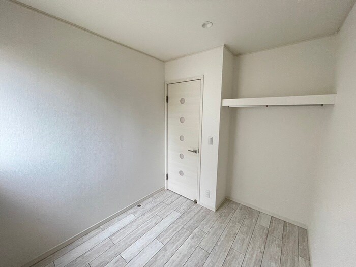 物件内観写真8　(廊下)