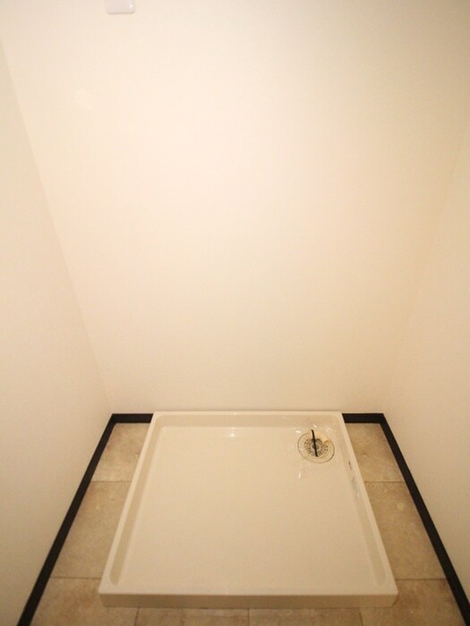 物件内観写真13　(洗濯機置場)