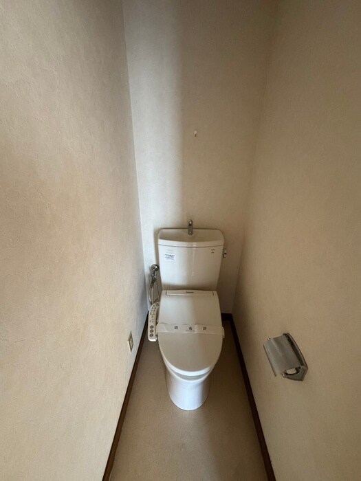 物件内観写真14　(トイレ)