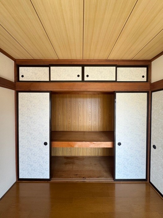 物件内観写真15　(収納)