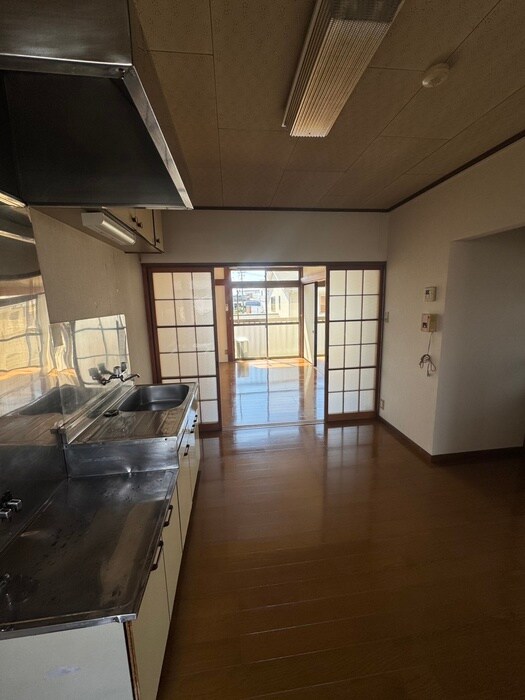 物件内観写真19　(廊下)