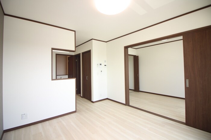 物件内観写真7　(居室)