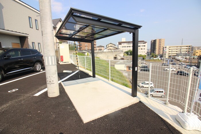 物件外観写真5　(駐輪場)