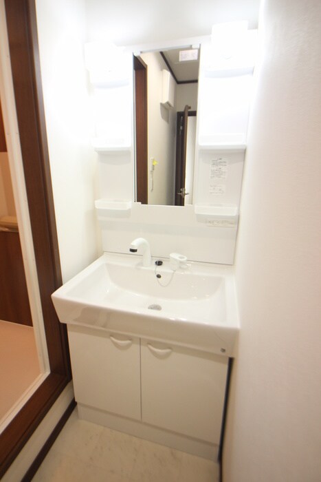 物件内観写真13　(洗面)