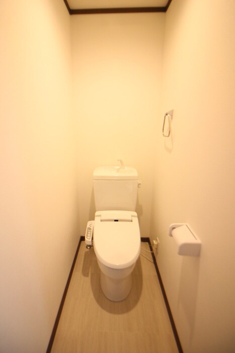 物件内観写真15　(トイレ)