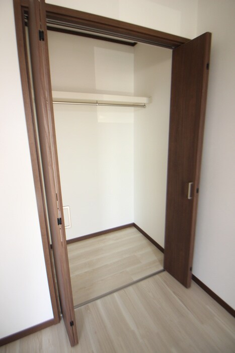 物件内観写真16　(収納)