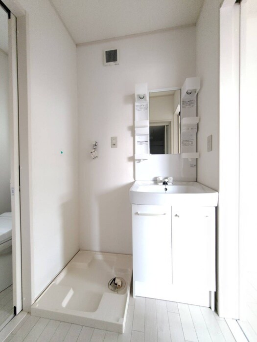 物件内観写真11　(洗面)