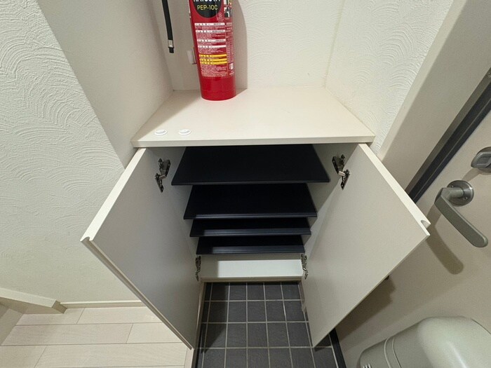 物件内観写真16　(靴箱)