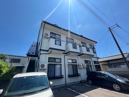 ネオハイツ朝日外観写真