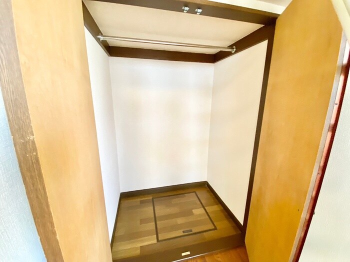 物件内観写真14　(収納)