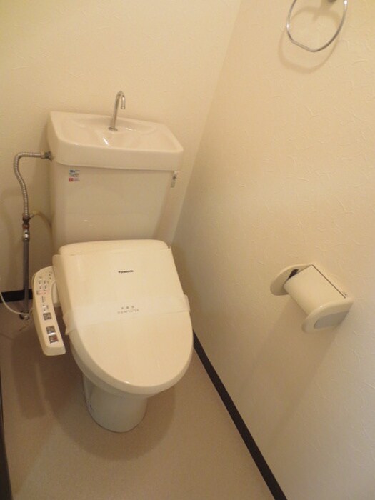 物件内観写真15　(トイレ)