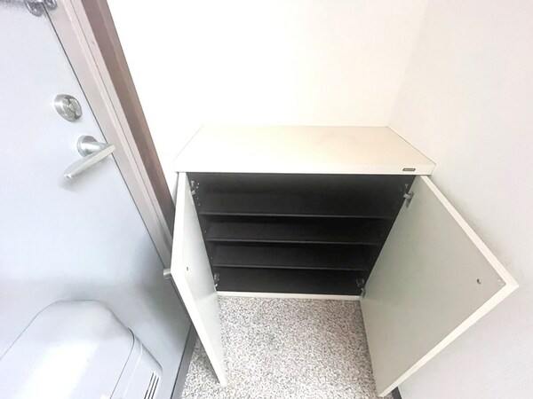 靴箱