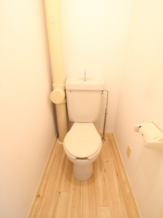 物件内観写真11　(トイレ)