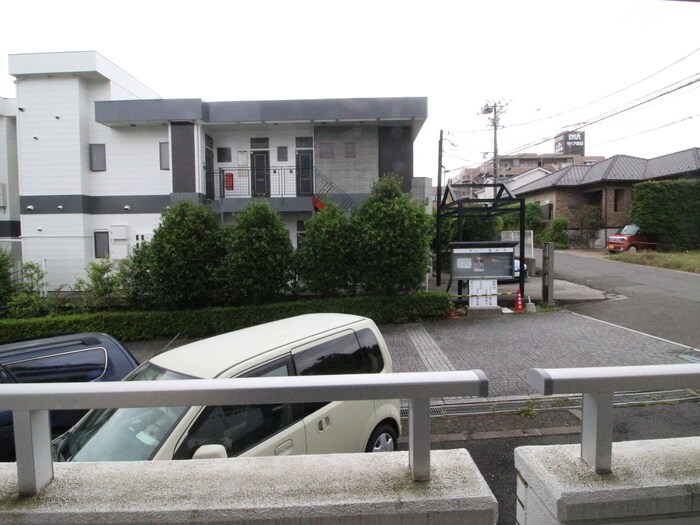 物件内観写真15　(室内からの展望)