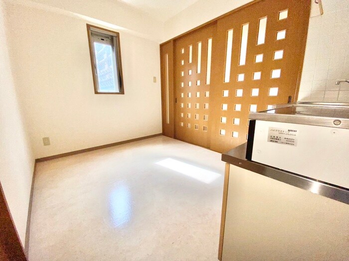 物件内観写真8　(居室)