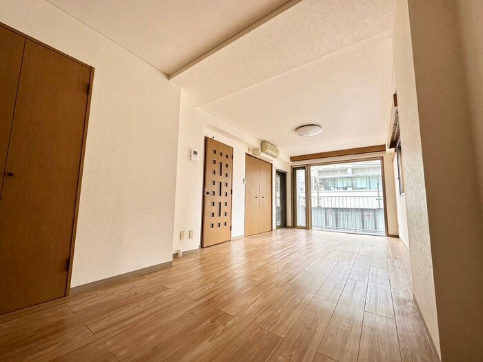 物件内観写真9　(居室)