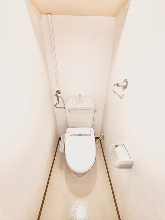 物件内観写真14　(トイレ)