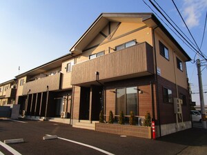 カーサ・フィオーレⅡ外観写真