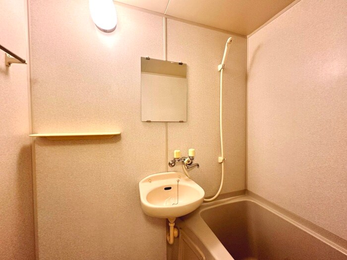 物件内観写真14　(洗面)