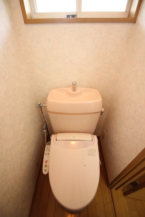 物件内観写真15　(トイレ)